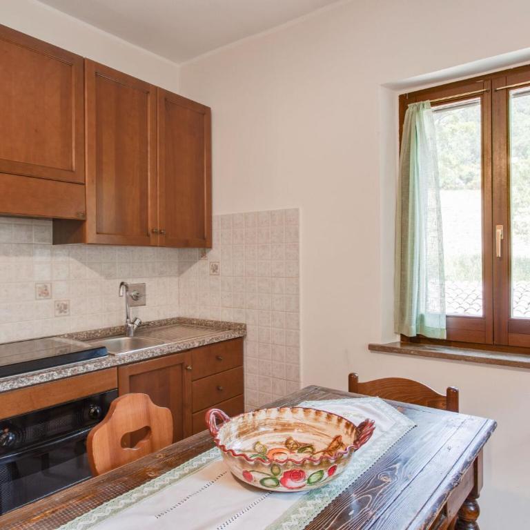 Holiday Home in Assisi with Pool & Nature - Two-Bedroom Holiday Home - 11