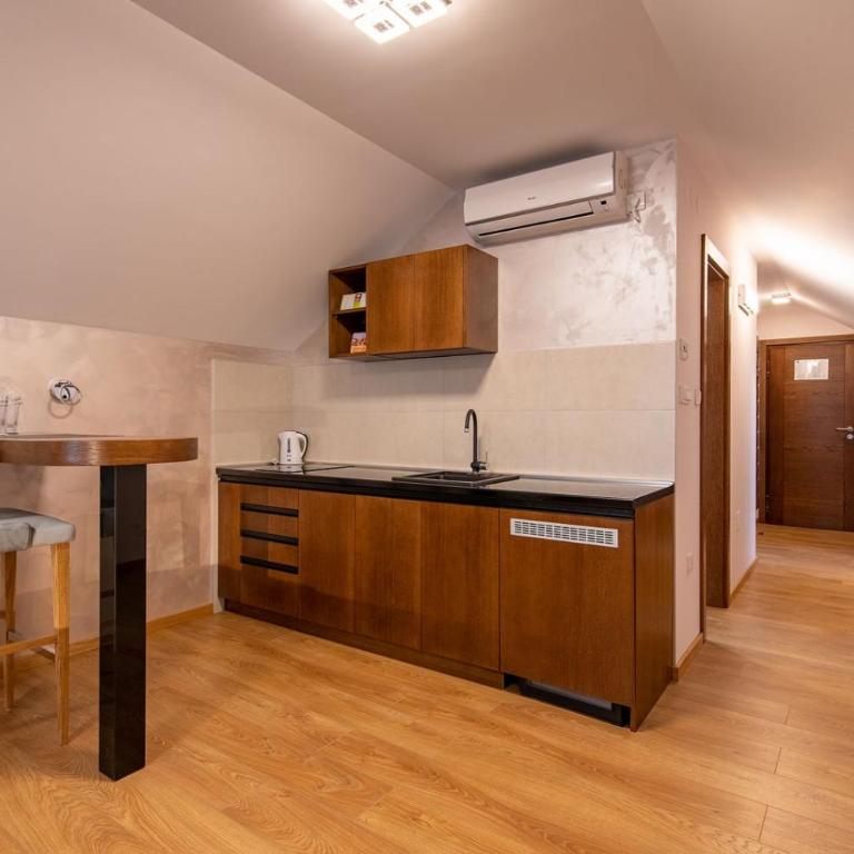 Rubicon Garni Hotel - Apartment - 2