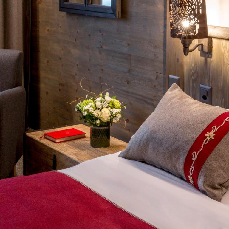 Edelweiss Manotel - Superior Room - 2