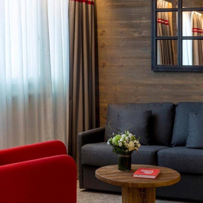 Edelweiss Manotel - Executive Family Room - 8