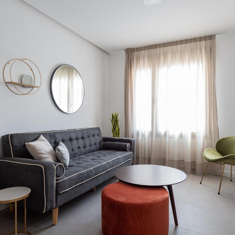 Royal Flats-Viviendas Vacacionales - Apartamento de 3 dormitorios (5 adultos) - 11