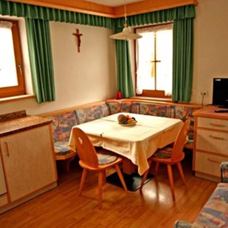 Appartamenti Loega - Appartamento con 2 Camere da Letto - 1