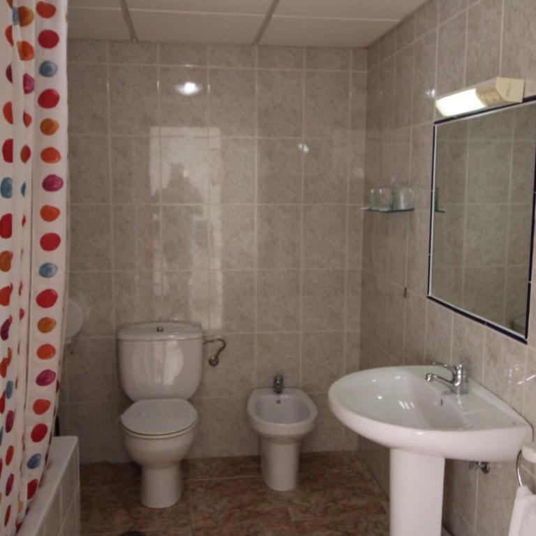 Hostal Fornet Altea - Habitación Triple - 1