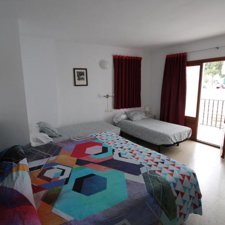 Hostal Fornet Altea - Habitación cuádruple - 2