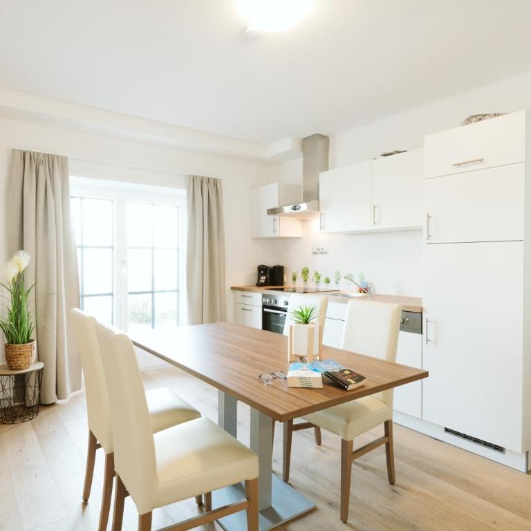 Haus Aussicht - Ferienwohnungen Velden - Apartment mit Gartenblick - 11