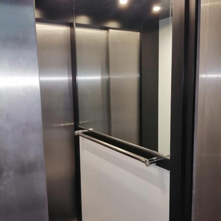 Nuevo Apartamento Moderno Elisa - a 80 metros de la playa para 5 personas - Apartamento de 3 dormitorios - 68