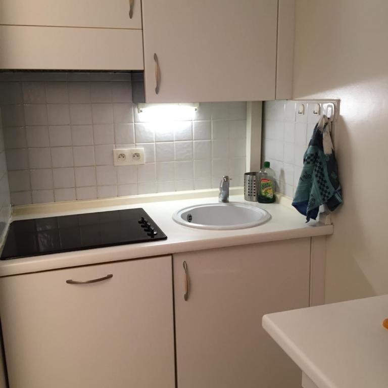 Appartamento in centro a Mentone vicino alla spiaggia Parcheggio privato INCLUSO! - Appartement 1 Chambre - 9