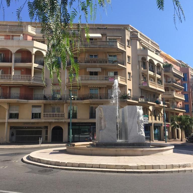 Appartamento in centro a Mentone vicino alla spiaggia Parcheggio privato INCLUSO! - Appartement 1 Chambre - 1