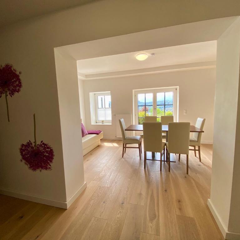 Haus Aussicht - Ferienwohnungen Velden - Apartment mit Gartenblick - 4