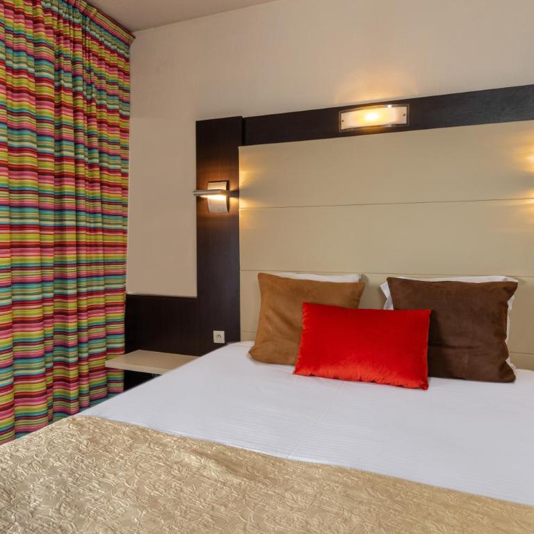 The Originals City, Hôtel Galaxie, Nice Aéroport - Chambre Double avec Balcon - 3