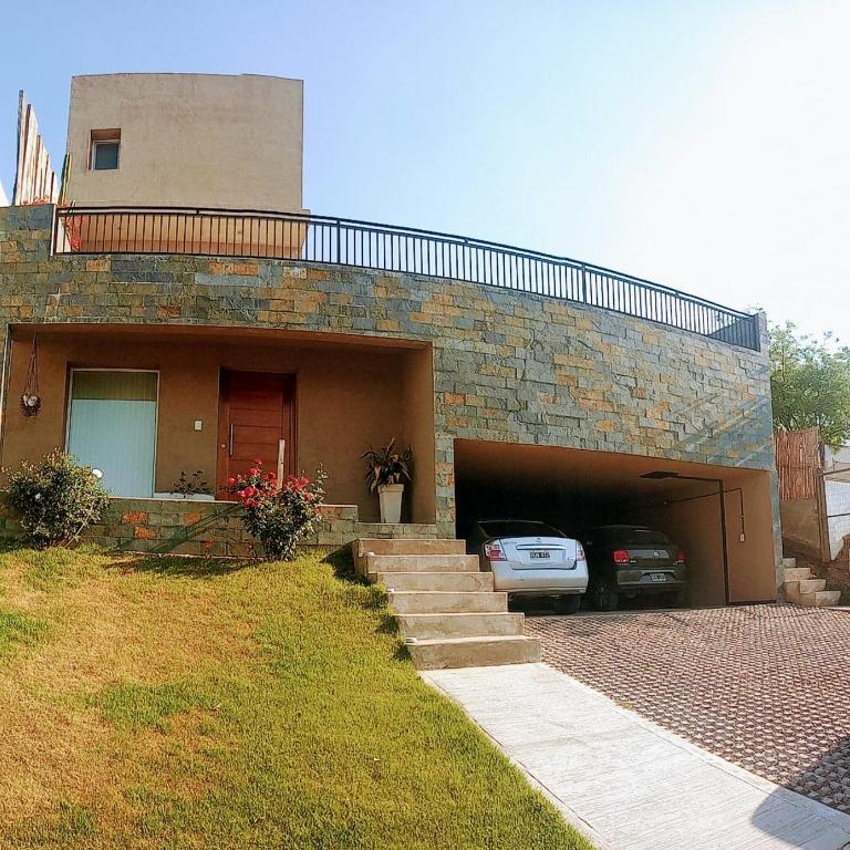 Casa en Barrio Cerrado - Three-Bedroom House - 2