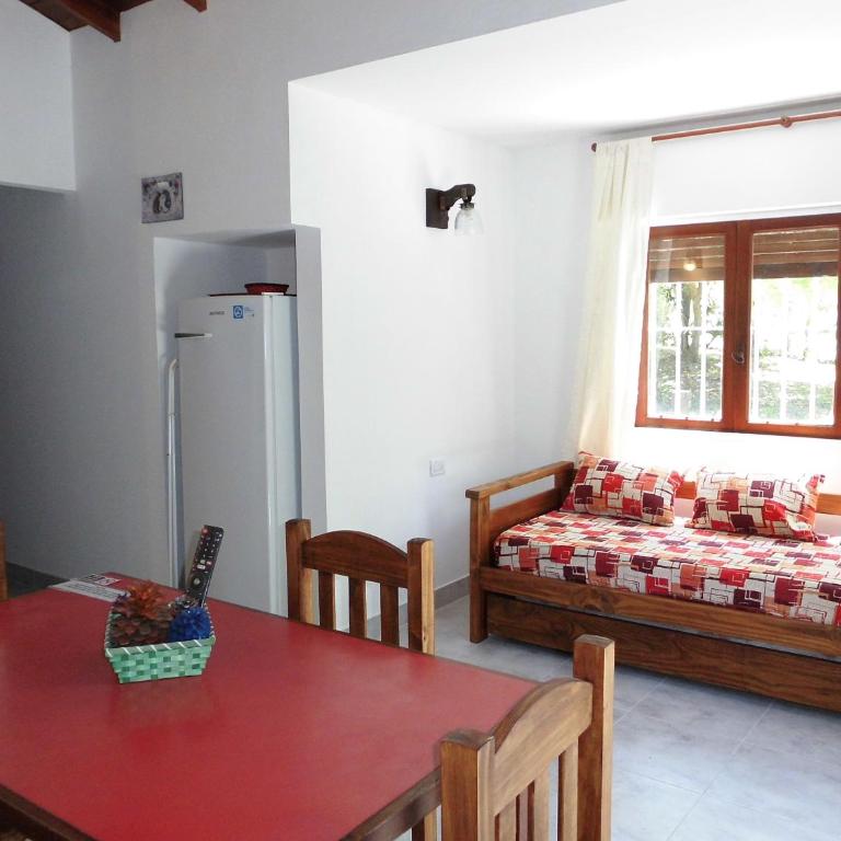 4 SOLES - One-Bedroom House - 4