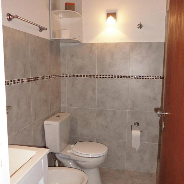 4 SOLES - One-Bedroom House - 16