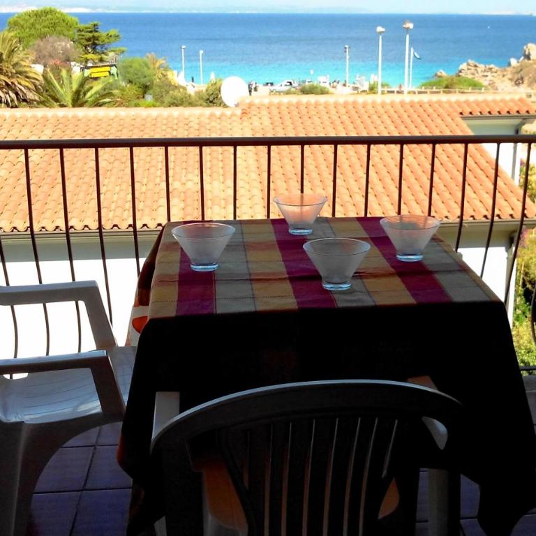 Splendido mono vista mare con wi fi a 100 mt da spiaggia - Vacation Home - 2
