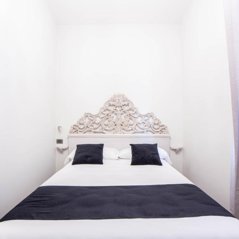 Residenza Florentia - Camera Matrimoniale Budget - 4