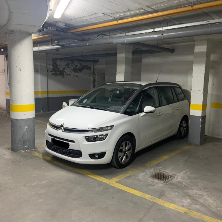 LR2 Private Terrace & Parking Right in the city Center - Apartamento - 43