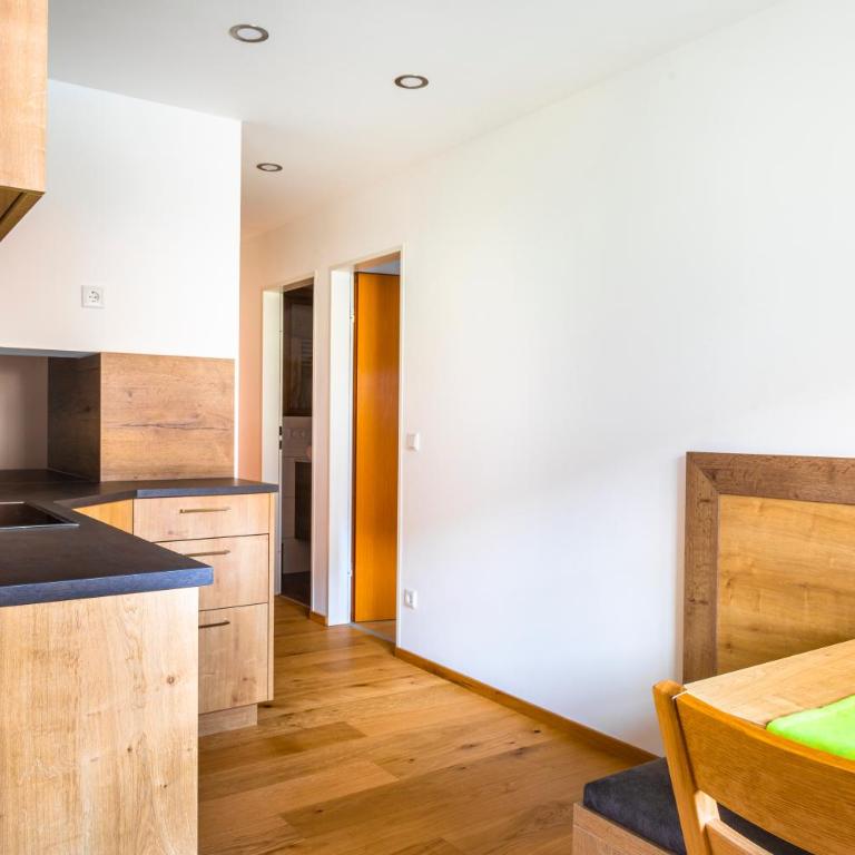 Biohof Untergrabenbauer - Two-Bedroom Apartment - 4