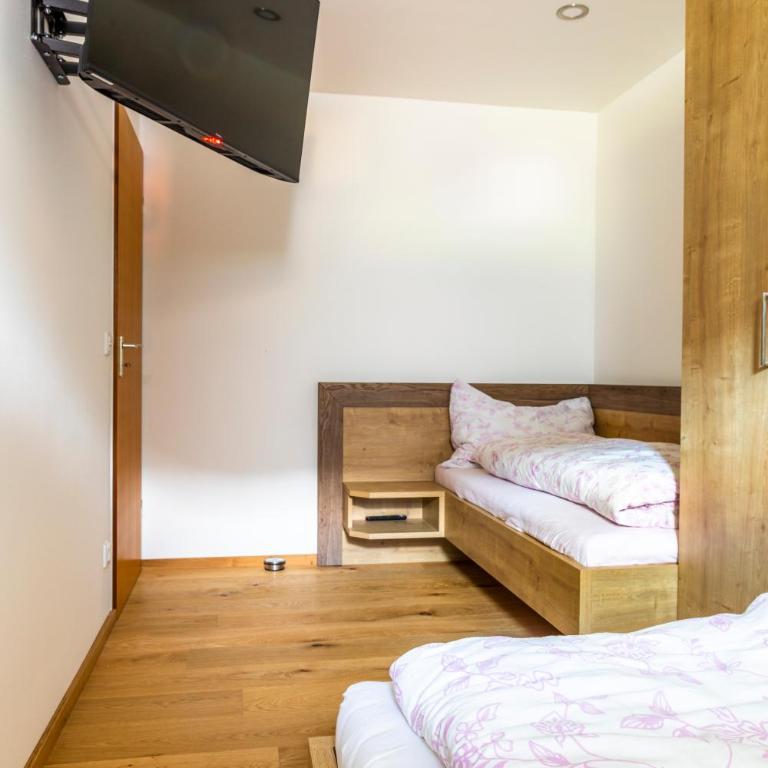Biohof Untergrabenbauer - Two-Bedroom Apartment - 8