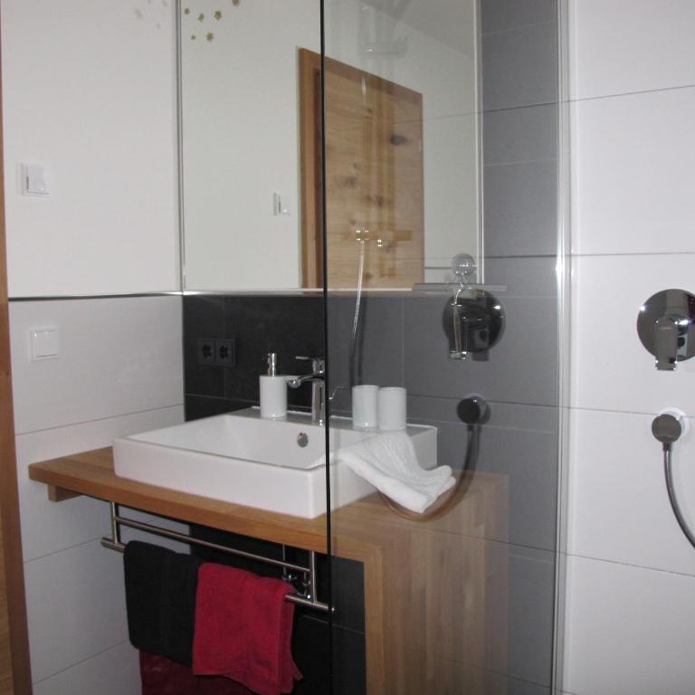 Haus Kibitz - Apartment mit 2 Schlafzimmern und Terrasse - 9