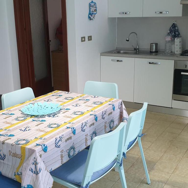 GOLDEN HOUSE - Appartamento con 2 Camere da Letto - 6