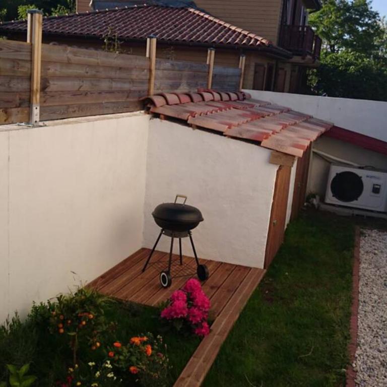 Villa familiale avec piscine chauffée calme proche du centre - Villa 3 Chambres - 41