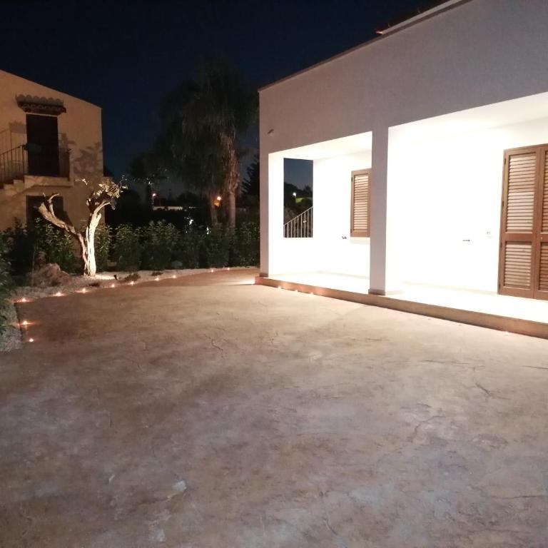 VILLA SOFIA - Appartamento con 2 Camere da Letto - 13