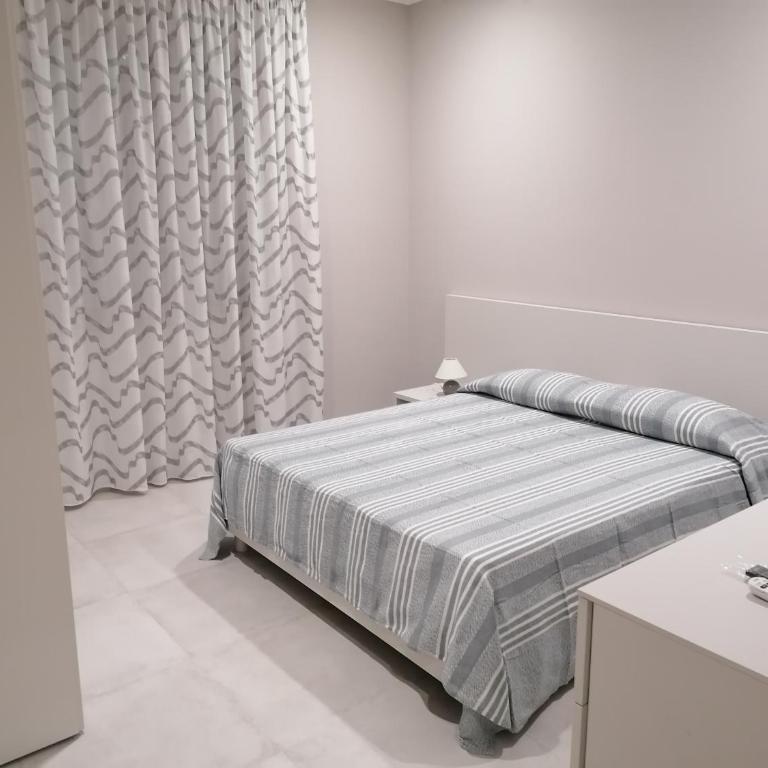 VILLA SOFIA - Appartamento con 2 Camere da Letto - 19