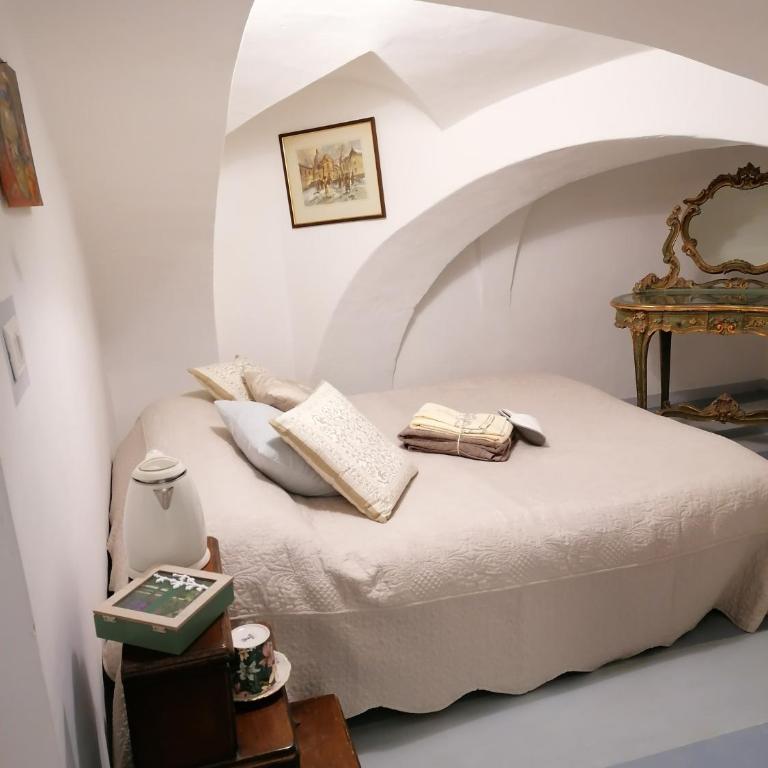 Corte delle Camelie Bed and Breakfast - Deluxe Double Room - 12