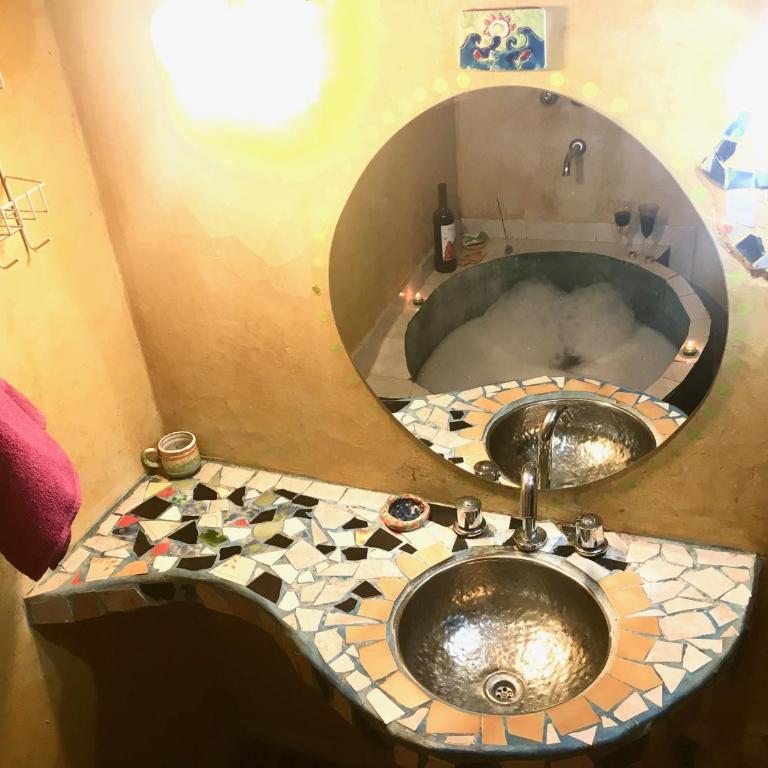 Pintoresca Cabaña Céntrica a pasos del río - Casa con 1 dormitorio - 5