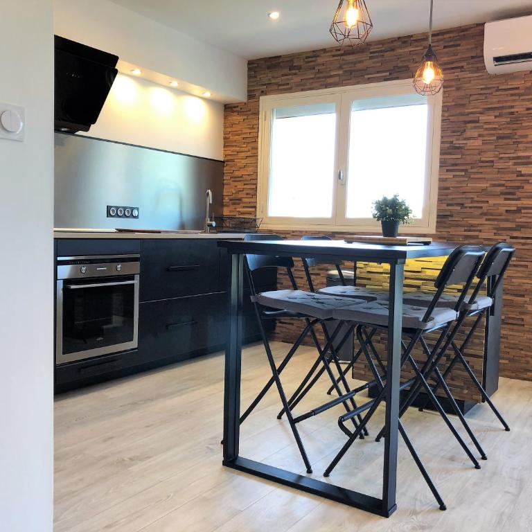 Confort à Carqueiranne - Appartement 1 Chambre - 9