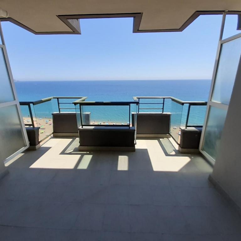 Apartamento vistas mar primera linea playa - Apartamento de 2 dormitorios - 19