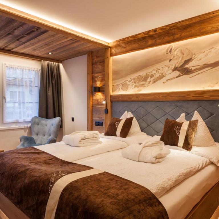 Silvana Mountain Hotel - Doppelzimmer mit Balkon zur Ostseite - 5