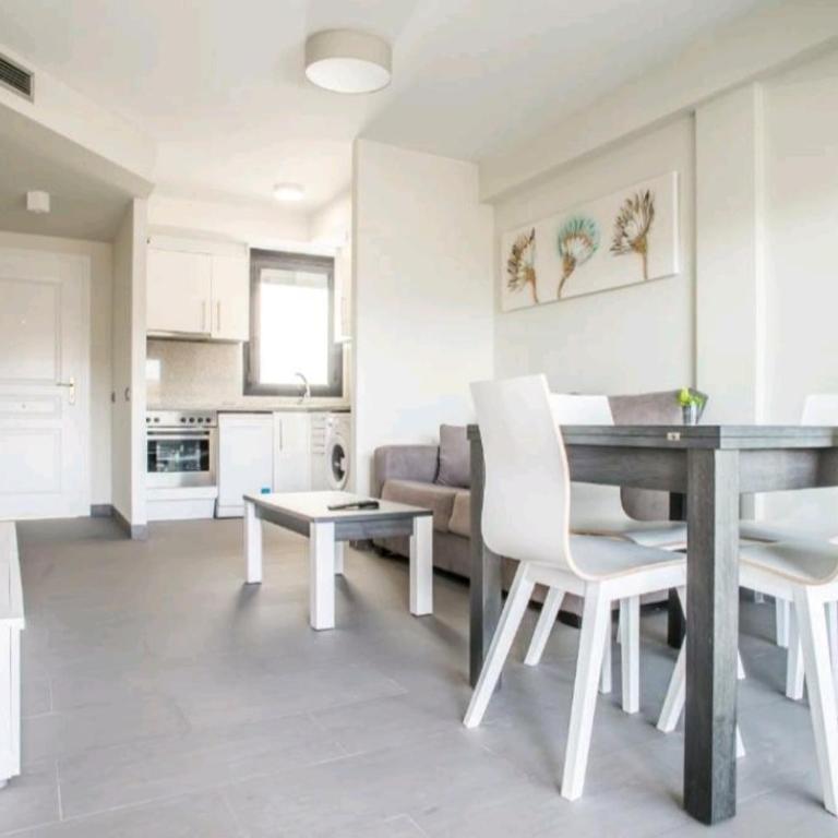 Aguamarina Peñiscola, apartamento primera línea, parking y piscina - Apartamento de 2 dormitorios - 9