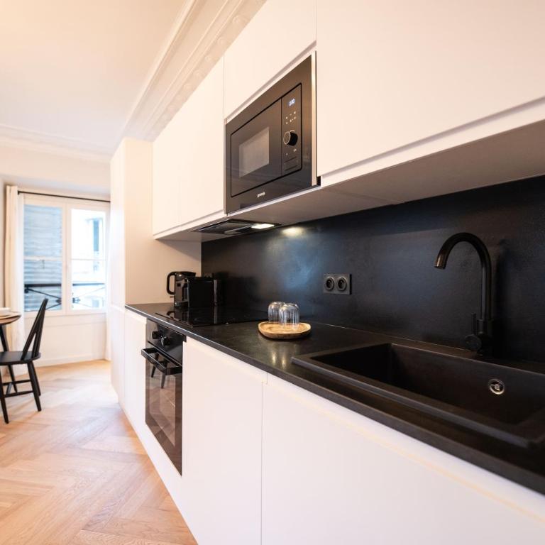 Luxury apartments in Paris Center - Appartement Deluxe - 9