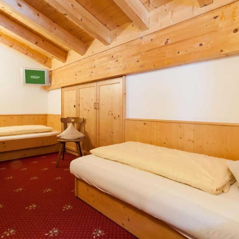 Hotel Pinzger Tux - Apartment mit 3 Schlafzimmern und Balkon - 3