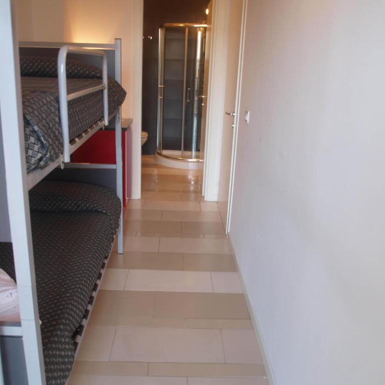 Residence Altomare - Suite con 2 Camere da Letto - 1