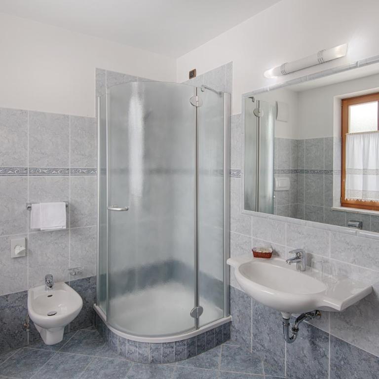 Hotel Garni Elisir - Camera Matrimoniale/Doppia con Letti Singoli con Accesso Spa - 6