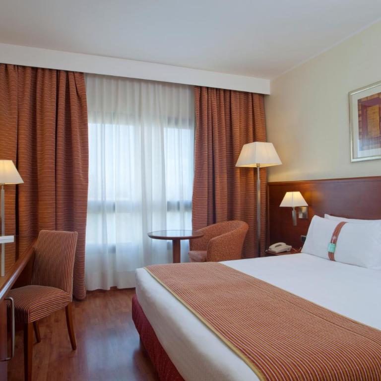 Holiday Inn Cagliari by IHG - Camera Matrimoniale Standard - 1