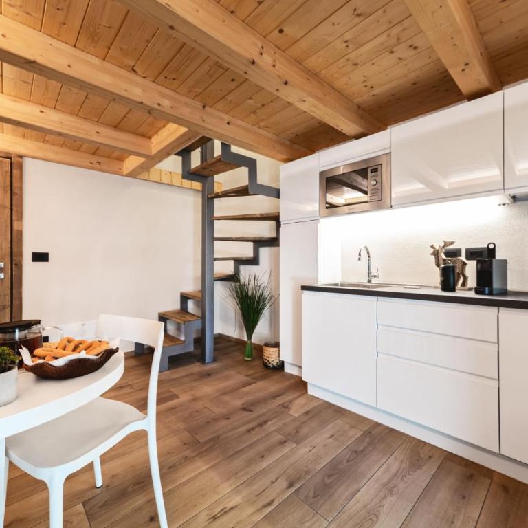Aosta Centre Apartments - Martinet 17 - Appartamento su 2 Livelli - 1