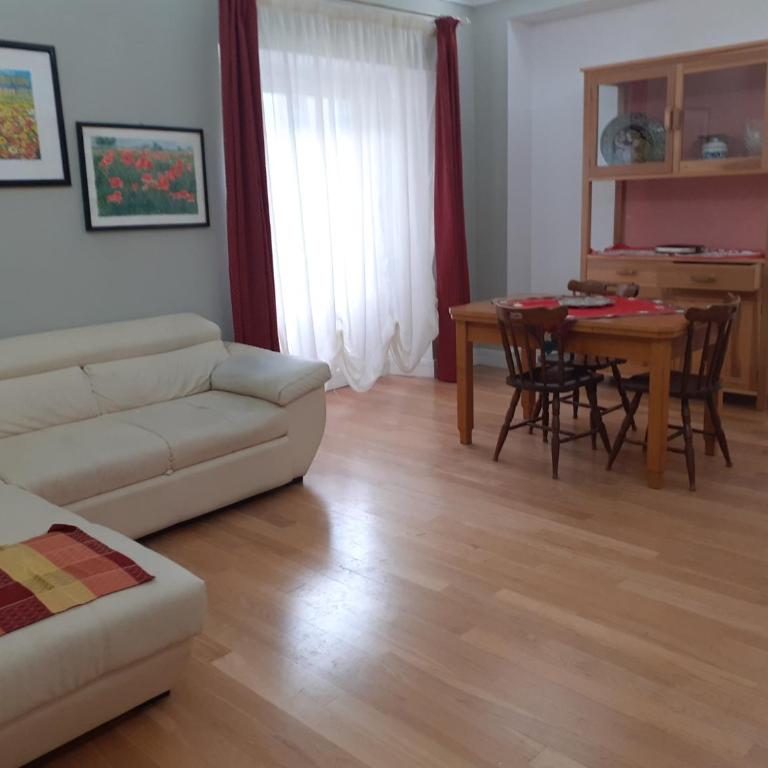 appartamento in centro - Apartment mit 2 Schlafzimmern - 1