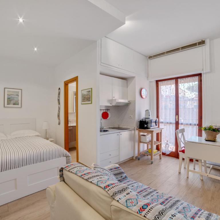 Walking distance from San Pietro - Monolocale con Terrazza - 21