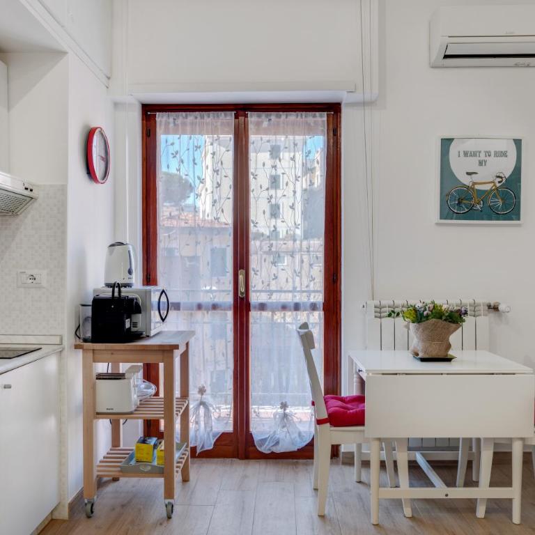 Walking distance from San Pietro - Monolocale con Terrazza - 1