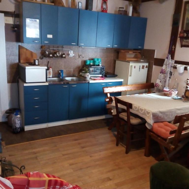 kuća za odmor marković - One-Bedroom House - 9