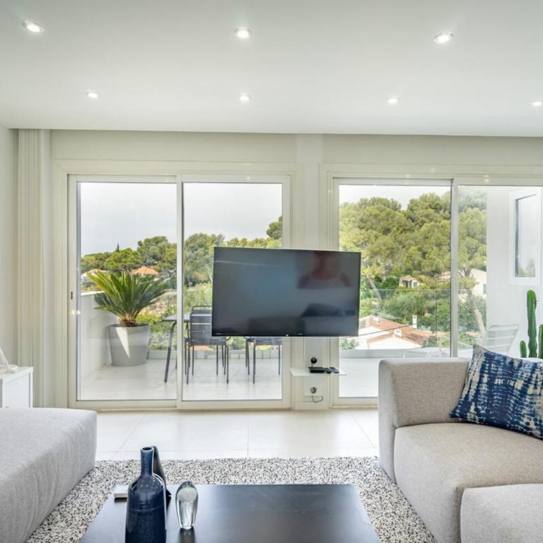La Giovannina N4 à 800 mètres du port piscine clim parking - Appartement - 8