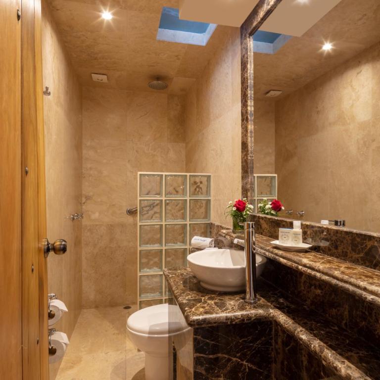 Casa del Balcon - Habitación Individual con baño privado externo - 2