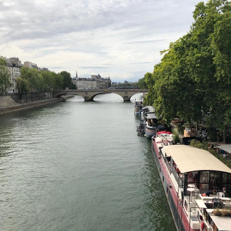 124a LE MARAIS - RICHARD LENOIR working & living - Studio Double Deluxe - 11