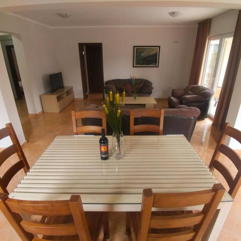 Villa Franeta Apartments - Two-Bedroom Apartment - 10