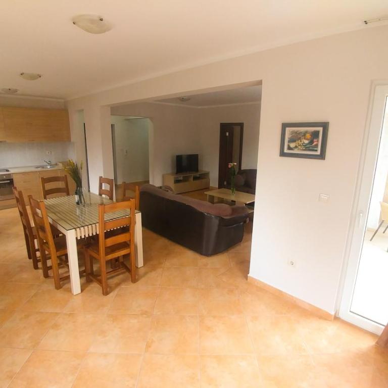 Villa Franeta Apartments - Two-Bedroom Apartment - 13