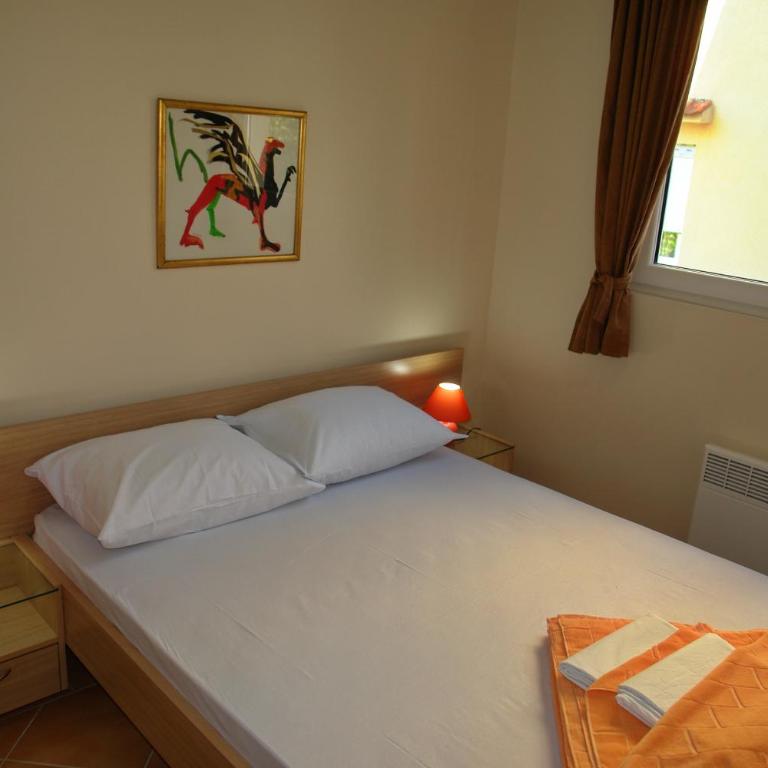 Villa Franeta Apartments - One-Bedroom Apartment - 4