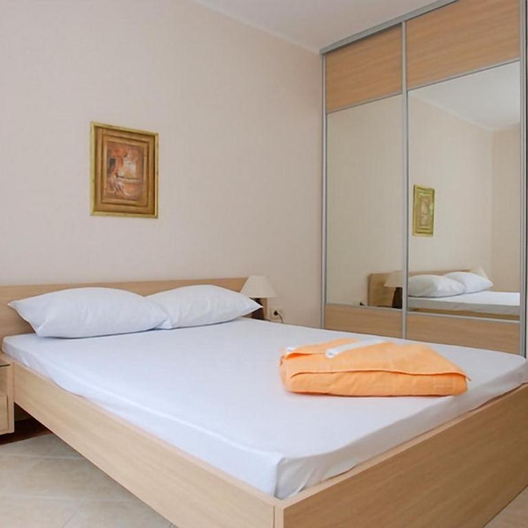 Villa Franeta Apartments - One-Bedroom Apartment - 8